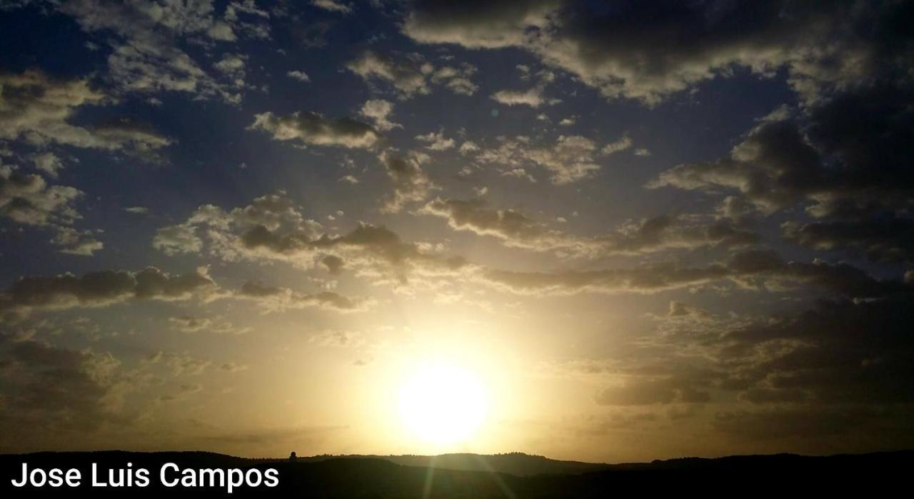 Amanece Monegrillo Apartamentos Luaran gambar