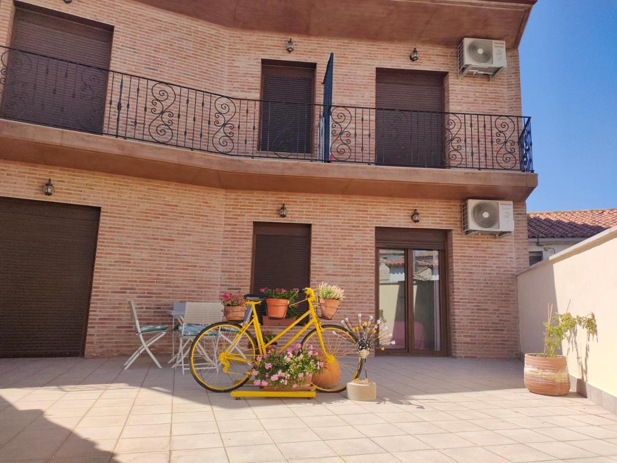 Amanece Monegrillo Apartamentos Luaran gambar